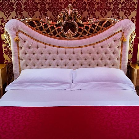 Erossuite Guesthouse Rom Eksteriør billede